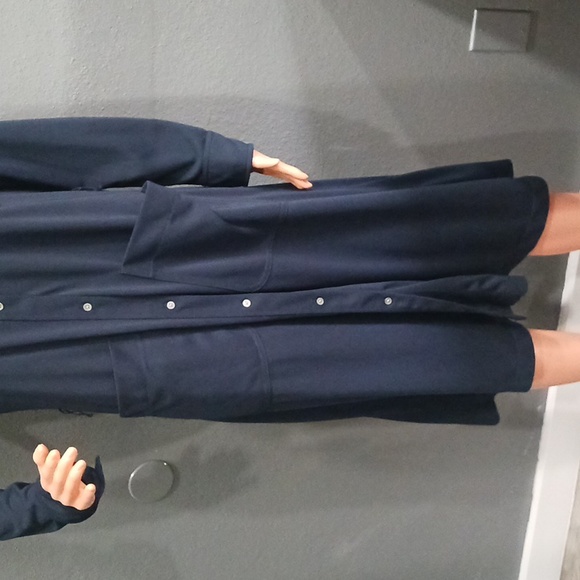 J.Crew Wmen's Stylish Navy Long Sleve Button Up Dresss Size S - Picture 2 of 16